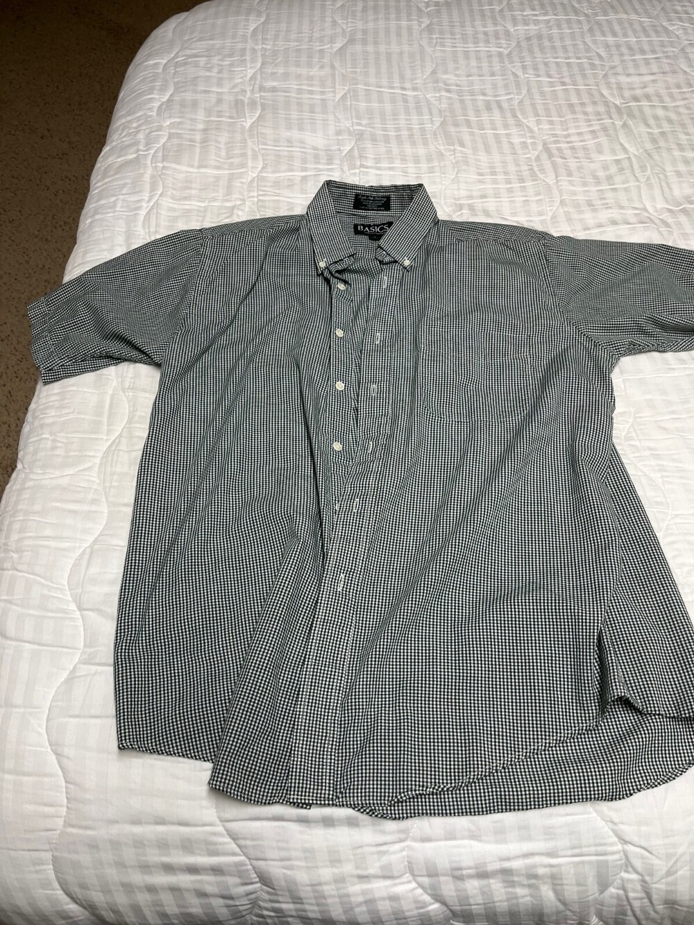 Croft and Barrow men's short sleeve shirt green check size 16 neck or mens large
